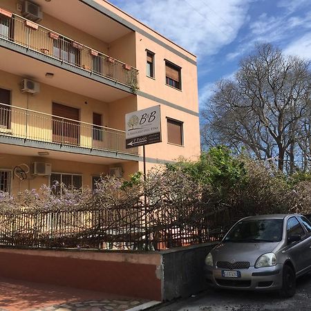 B&B Il Bagolaro Dell'Etna Sant'Agata Li Battiati ภายนอก รูปภาพ