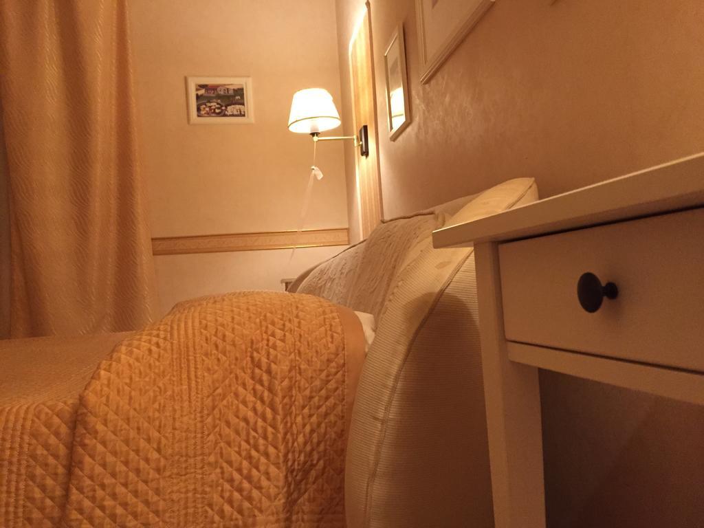 B&B Il Bagolaro Dell'Etna Sant'Agata Li Battiati ภายนอก รูปภาพ