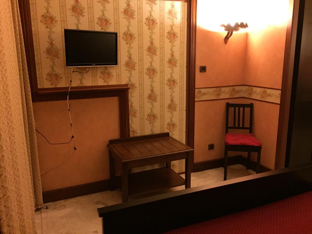 B&B Il Bagolaro Dell'Etna Sant'Agata Li Battiati ห้อง รูปภาพ